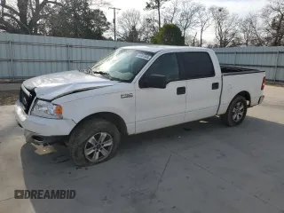 2006 Ford F-150 XLT with VIN 1FTPW12V96KC51012, listed as a Copart auction lot 44041545 with 284,527 mi miles and Salvage Title. Bid and sale history available at carsss.com. Image 1.