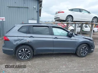 2024 Volkswagen Tiguan S with VIN 3VVFB7AX5RM188177, listed as a IAAI auction lot 41865699 with 7,823 mi miles and . Bid and sale history available at DreamBid. Image 12.