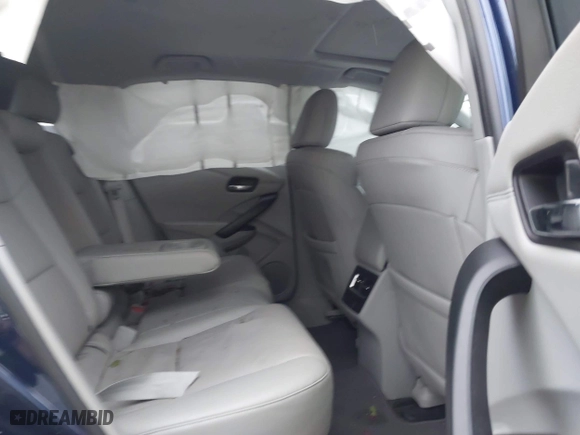 2018 Acura RDX w/Advance Pkg with VIN 5J8TB4H71JL007783, listed as a IAAI auction lot 41278894 with 106,681 mi miles. Bid and sale history available at carsss.com. Image 8.