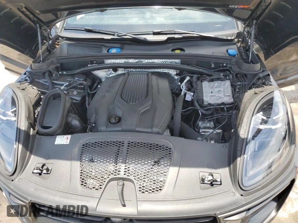 2024 Porsche Macan with VIN WP1AA2A50RLB02092, listed as a Copart auction lot 58689505 with 11,093 mi miles and Salvage title. Bid and sale history available at DreamBid. Image 12.