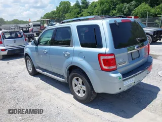 2008 Ford Escape Hybrid z VIN 1FMCU59H38KE68792, wystawiony jako IAAI lot #42557191 z przebiegiem 140 760 mil mil oraz . Historia ofert i sprzedaży dostępna na DreamBid. Obrazek 3.