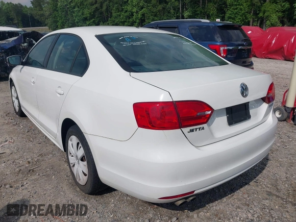 2012 Volkswagen Jetta SE with VIN 3VWDP7AJ0CM450081, listed as a IAAI auction lot 42265223 with 212,447 mi miles and . Bid and sale history available at DreamBid. Image 3.