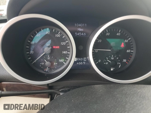 2008 Mercedes-Benz SLK-Class 3.0L with VIN WDBWK54F68F187946, listed as a Copart auction lot 43484745 with 104,011 mi miles and Salvage Title. Bid and sale history available at carsss.com. Image 9.