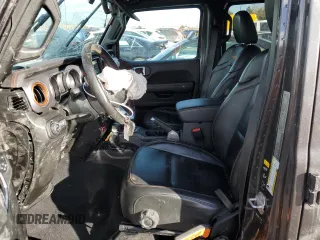 2022 Jeep Gladiator Mojave z VIN 1C6JJTEG7NL155456, wystawiony jako Copart lot #42382095 z przebiegiem Nie podano mil oraz Szkoda całkowita • Salvage title. Historia ofert i sprzedaży dostępna na DreamBid. Obrazek 7.