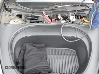 2024 Tesla Model 3 z VIN 5YJ3E1EA3RF771010, wystawiony jako IAAI lot #41738109 z przebiegiem 8 493 mil mil oraz . Historia ofert i sprzedaży dostępna na DreamBid. Obrazek 10.
