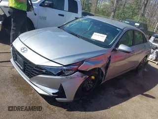 2023 Hyundai Elantra SEL with VIN 5NPLM4AG6PH091535, listed as a IAAI auction lot 41947089 with 28,577 mi miles and . Bid and sale history available at DreamBid. Image 18.