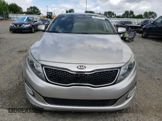 2014 Kia Optima EX z VIN 5XXGN4A7XEG343052, wystawiony jako Copart lot #56757305 z przebiegiem 210 678 mil mil oraz Tytuł czysty. Historia ofert i sprzedaży dostępna na DreamBid. Obrazek 5.