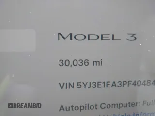 2023 Tesla Model 3 z VIN 5YJ3E1EA3PF404847, wystawiony jako IAAI lot #42159899 z przebiegiem 30 036 mil mil oraz . Historia ofert i sprzedaży dostępna na DreamBid. Obrazek 15.