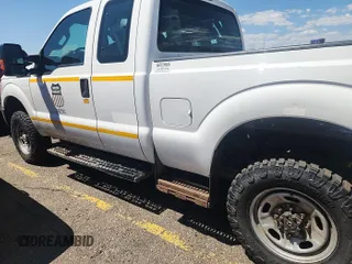 2014 Ford F-250 XL with VIN 1FT7X2B61EEB37353, listed as a IAAI auction lot 42587665 with 123,533 mi miles and . Bid and sale history available at DreamBid. Image 6.