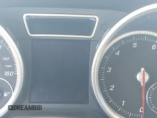 2017 Mercedes-Benz GLS 450 z VIN 4JGDF6EE5HA831938, wystawiony jako IAAI lot #41857010 z przebiegiem Nie podano mil oraz . Historia ofert i sprzedaży dostępna na DreamBid. Obrazek 14.