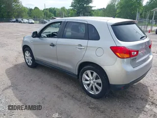 2015 Mitsubishi Outlander Sport ES with VIN 4A4AP3AU8FE057666, listed as a IAAI auction lot 42118019 with 157,543 mi miles. Bid and sale history available at carsss.com. Image 3.