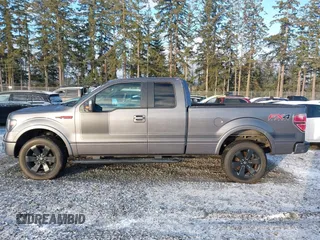 2013 Ford F-150 XL z VIN 1FTFX1EF8DFA54304, wystawiony jako IAAI lot #41484021 z przebiegiem 53 121 mil mil oraz . Historia ofert i sprzedaży dostępna na DreamBid. Obrazek 14.