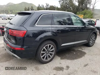 2017 Audi Q7 Premium Plus with VIN WA1LAAF7XHD018234, listed as a Copart auction lot 52862915 with 128,713 mi miles and Clean Title. Bid and sale history available at DreamBid. Image 3.