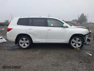 2010 Toyota Highlander Limited with VIN JTEDK3EH3A2161200, listed as a IAAI auction lot 40991607 with 141,423 mi miles. Bid and sale history available at carsss.com. Image 14.