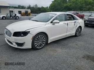 2020 Lincoln MKZ Standard с VIN 3LN6L5A93LR610681, выставлен на аукционе Copart как лот 63149275 с пробегом 52 632 миль миль и Списание • Salvage title. История ставок и продаж доступна на DreamBid. Изображение 1.