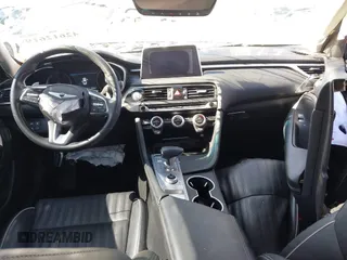 2020 Genesis G70 2.0T z VIN KMTG34LA0LU055791, wystawiony jako IAAI lot #42612619 z przebiegiem 74 582 mil mil oraz . Historia ofert i sprzedaży dostępna na DreamBid. Obrazek 5.