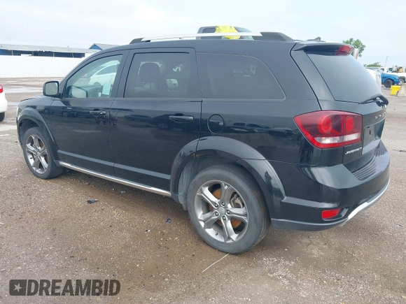2017 Dodge Journey Crossroad Plus z VIN 3C4PDCGGXHT590777, wystawiony jako IAAI lot #42409090 z przebiegiem 139 219 mil mil oraz . Historia ofert i sprzedaży dostępna na DreamBid. Obrazek 3.