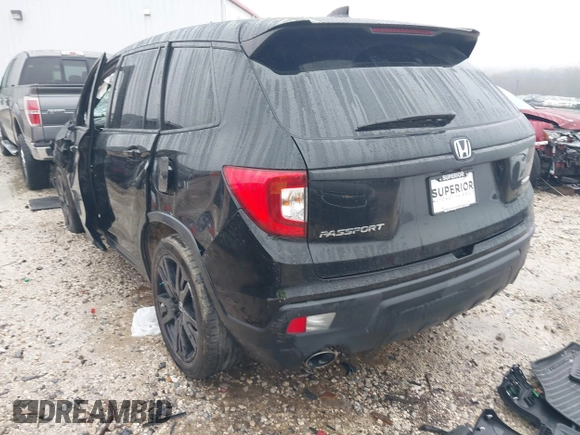 2021 Honda Passport Sport with VIN 5FNYF7H29MB000120, listed as a IAAI auction lot 41129219 with Not provided miles and . Bid and sale history available at DreamBid. Image 3.