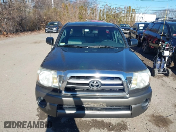 2009 Toyota Tacoma with VIN 5TETX22NX9Z650397, listed as a IAAI auction lot 41687435 with 123,106 mi miles and . Bid and sale history available at DreamBid. Image 12.