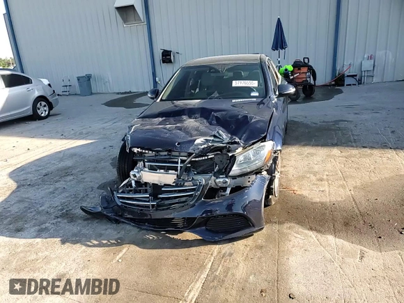 2017 Mercedes-Benz C 300 с VIN 55SWF4JB7HU188608, выставлен на аукционе Copart как лот 57176555 с пробегом 58 856 миль миль и Списание • Salvage title. История ставок и продаж доступна на DreamBid. Изображение 14.