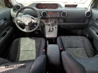 2014 Scion xB z VIN JTLZE4FE6EJ064990, wystawiony jako Copart lot #53554795 z przebiegiem 180 198 mil mil oraz Szkoda całkowita • Salvage title. Historia ofert i sprzedaży dostępna na DreamBid. Obrazek 8.