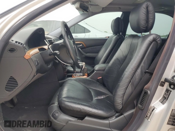 2001 Mercedes-Benz S 320/430/500 with VIN WDBNG70J71A145842, listed as a Copart auction lot 51187665 with 189,557 mi miles and Clean Title. Bid and sale history available at DreamBid. Image 7.