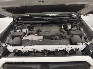 2022 Toyota Tundra SR5 с VIN 5TFLA5DBXNX029202, выставлен на аукционе IAAI как лот 42152386 с пробегом 61 454 миль миль и . История ставок и продаж доступна на DreamBid. Изображение 10.