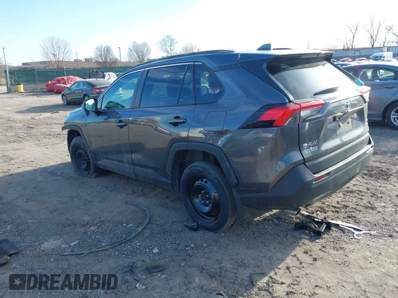 2021 Toyota RAV4 LE with VIN 2T3G1RFV3MC168172, listed as a IAAI auction lot 41599962 with 34,006 mi miles. Bid and sale history available at carsss.com. Image 3.