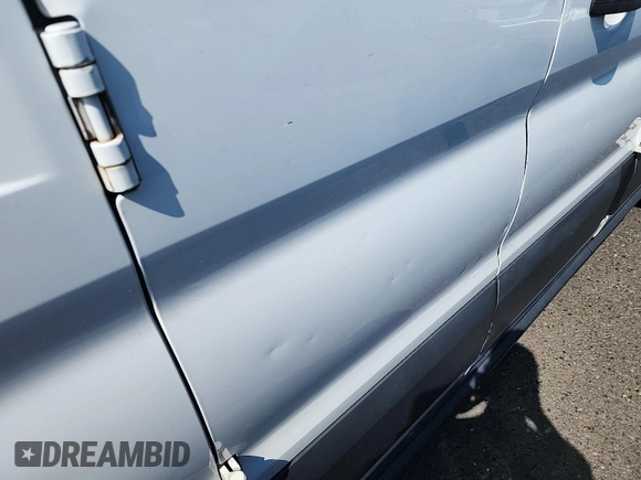 2015 Ford Transit Cargo with VIN 1FTNR1ZM9FKA60864, listed as a IAAI auction lot 42685568 with 154,262 mi miles and . Bid and sale history available at DreamBid. Image 10.