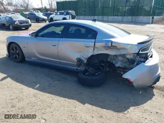 2016 Dodge Charger R/T with VIN 2C3CDXCT6GH291811, listed as a IAAI auction lot 41799013 with NaN miles. Bid and sale history available at carsss.com. Image 3.