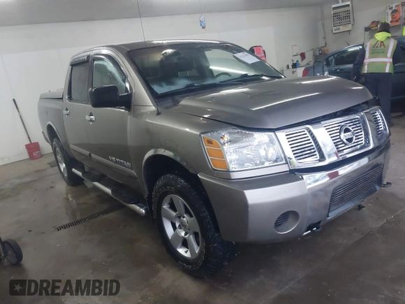 2006 Nissan Titan LE z VIN 1N6BA07B26N572273, wystawiony jako IAAI lot #41252390 z przebiegiem 88 457 mil mil oraz . Historia ofert i sprzedaży dostępna na DreamBid. Obrazek 1.