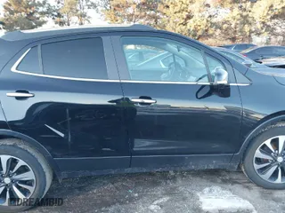 2019 Buick Encore Essence with VIN KL4CJCSM6KB914444, listed as a IAAI auction lot 41270349 with 32,251 mi miles. Bid and sale history available at carsss.com. Image 13.