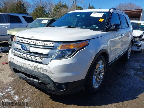 2015 Ford Explorer XLT with VIN 1FM5K7D83FGC62941, listed as a IAAI auction lot 41711468 with 134,196 mi miles. Bid and sale history available at carsss.com. Image 2.