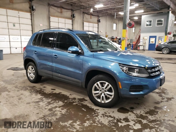 2017 Volkswagen Tiguan S z VIN WVGBV7AX4HK039281, wystawiony jako Copart lot #88013955 z przebiegiem 88 878 mil mil oraz Szkoda całkowita • Salvage title. Historia ofert i sprzedaży dostępna na DreamBid. Obrazek 4.