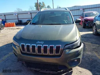 2019 Jeep Cherokee Latitude with VIN 1C4PJLCB6KD411506, listed as a IAAI auction lot 41597103 with 110,303 mi miles. Bid and sale history available at carsss.com. Image 12.