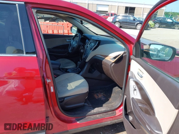 2014 Hyundai Santa Fe with VIN 5XYZT3LB1EG134837, listed as a IAAI auction lot 42454126 with 118,225 mi miles and . Bid and sale history available at DreamBid. Image 5.