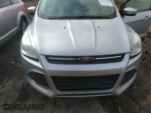 2016 Ford Escape SE z VIN 1FMCU9GX3GUC71786, wystawiony jako IAAI lot #42392157 z przebiegiem 168 578 mil mil oraz . Historia ofert i sprzedaży dostępna na DreamBid. Obrazek 6.