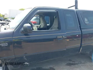 2000 Ford Ranger XL с VIN 1FTYR14V0YPB97940, выставлен на аукционе IAAI как лот 42404601 с пробегом 129 320 миль миль и . История ставок и продаж доступна на DreamBid. Изображение 13.