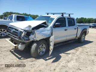 2006 Toyota Tacoma z VIN 3TMMU52N16M002387, wystawiony jako Copart lot #57627875 z przebiegiem 128 159 mil mil oraz Szkody całkowita. Historia ofert i sprzedaży dostępna na DreamBid. Obrazek 1.