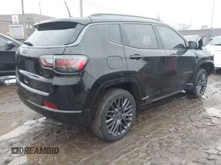 2022 Jeep Compass High Altitude with VIN 3C4NJDCB1NT142939, listed as a IAAI auction lot 41683243 with 43,656 mi miles and . Bid and sale history available at DreamBid. Image 4.