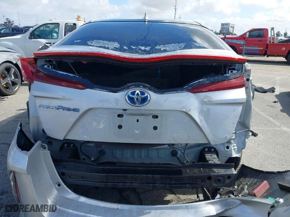 2017 Toyota Prius Prime Plus with VIN JTDKARFP4H3018719, listed as a IAAI auction lot 41543427 with NaN miles. Bid and sale history available at carsss.com. Image 16.