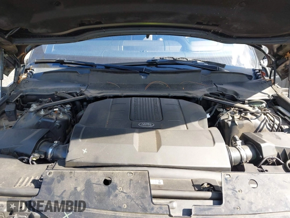 2019 Land Rover Range Rover HSE with VIN SALGS2SV6KA567560, listed as a IAAI auction lot 41728822 with 58,448 mi miles and . Bid and sale history available at DreamBid. Image 10.