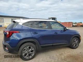 2024 Kia Seltos S z VIN KNDEU2AA8R7664127, wystawiony jako Copart lot #53173565 z przebiegiem 484 mil mil oraz Szkoda całkowita • Salvage title. Historia ofert i sprzedaży dostępna na DreamBid. Obrazek 3.