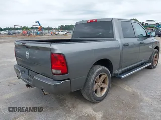 2013 Ram 1500 Express z VIN 1C6RR6KT8DS532508, wystawiony jako IAAI lot #42366979 z przebiegiem 196 024 mil mil oraz . Historia ofert i sprzedaży dostępna na DreamBid. Obrazek 4.