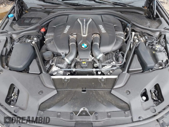 2018 BMW 5 Series M550i xDrive with VIN WBAJB9C5XJB286923, listed as a IAAI auction lot 42527301 with 76,923 mi miles and . Bid and sale history available at DreamBid. Image 10.