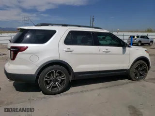2015 Ford Explorer Sport with VIN 1FM5K8GT6FGC49753, listed as a Copart auction lot 52914555 with 141,082 mi miles and Salvage Title. Bid and sale history available at carsss.com. Image 3.