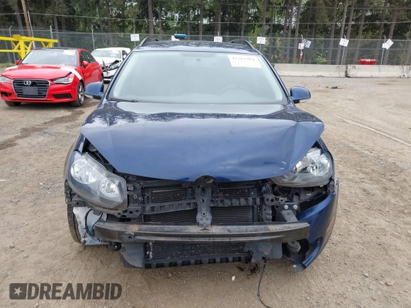 2014 Volkswagen Jetta TDI w/Sunroof z VIN 3VWPL7AJ6EM611089, wystawiony jako IAAI lot #42262484 z przebiegiem 106 328 mil mil oraz . Historia ofert i sprzedaży dostępna na DreamBid. Obrazek 13.