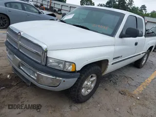 1998 Dodge 1500 с VIN 3B7HC13Z7WG219035, выставлен на аукционе IAAI как лот 42407869 с пробегом 463 441 миль миль и . История ставок и продаж доступна на DreamBid. Изображение 2.