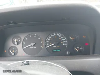 2004 Jeep Grand Cherokee Laredo with VIN 1J4GX48S44C394429, listed as a IAAI auction lot 41802203 with 144,925 mi miles. Bid and sale history available at carsss.com. Image 7.