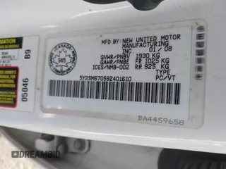 2009 Pontiac Vibe with VIN 5Y2SM67059Z401610, listed as a IAAI auction lot 42150702 with 225,835 mi miles. Bid and sale history available at carsss.com. Image 9.